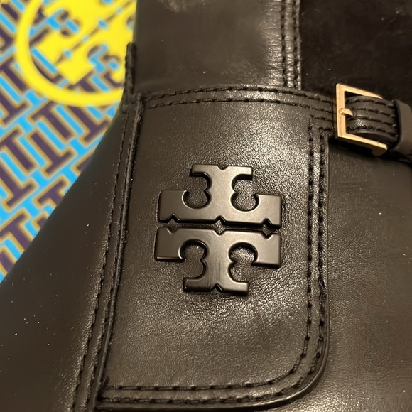 Tory Burch over the knee calf leatherstretch textile boot .Black.Like new Size 7 - Picture 2 of 4